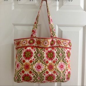 Vera Bradley Tote in Folkloric